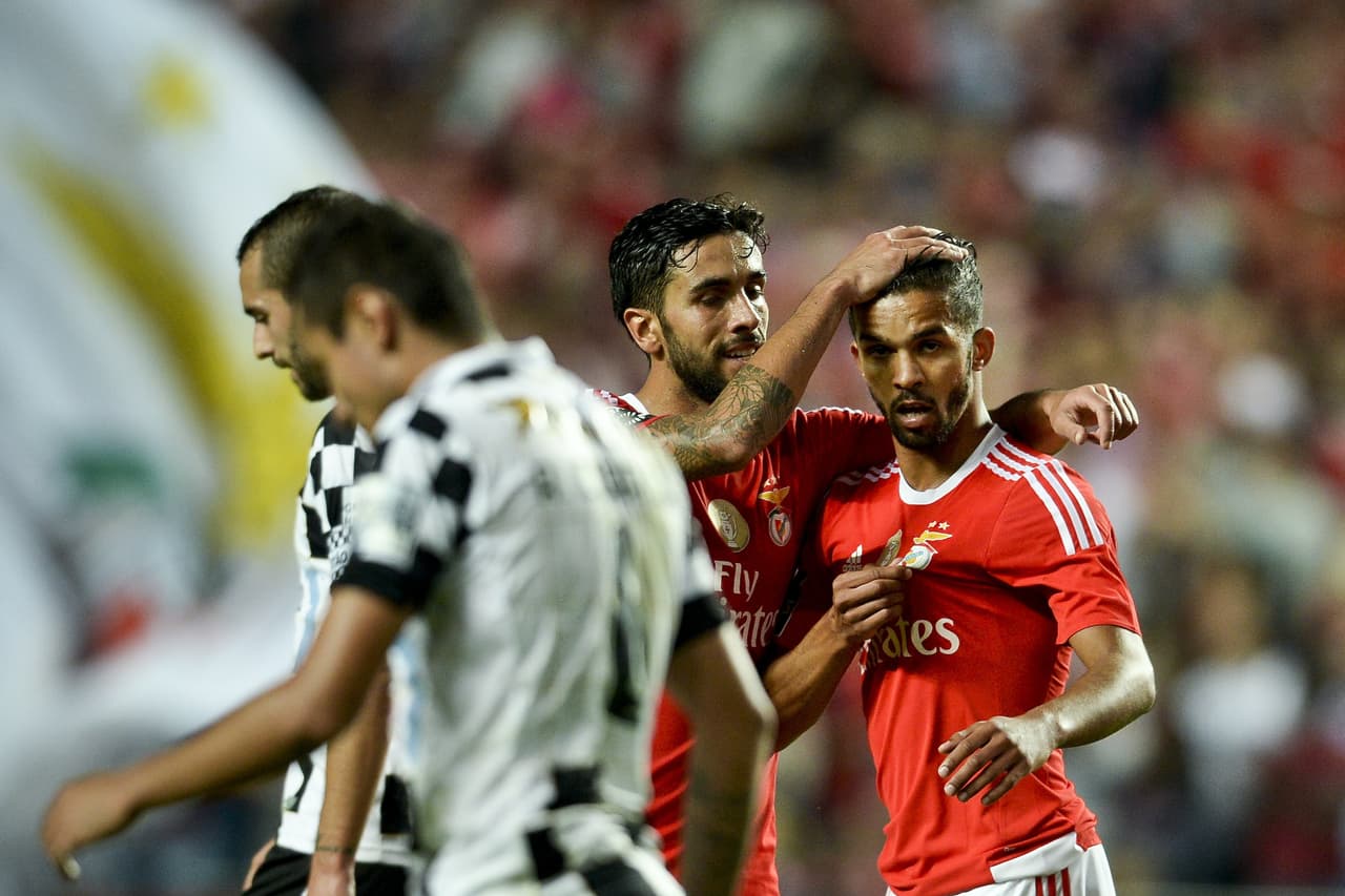  Benfica de Jiménez vence 2-0 a Boavista en liga portuguesa