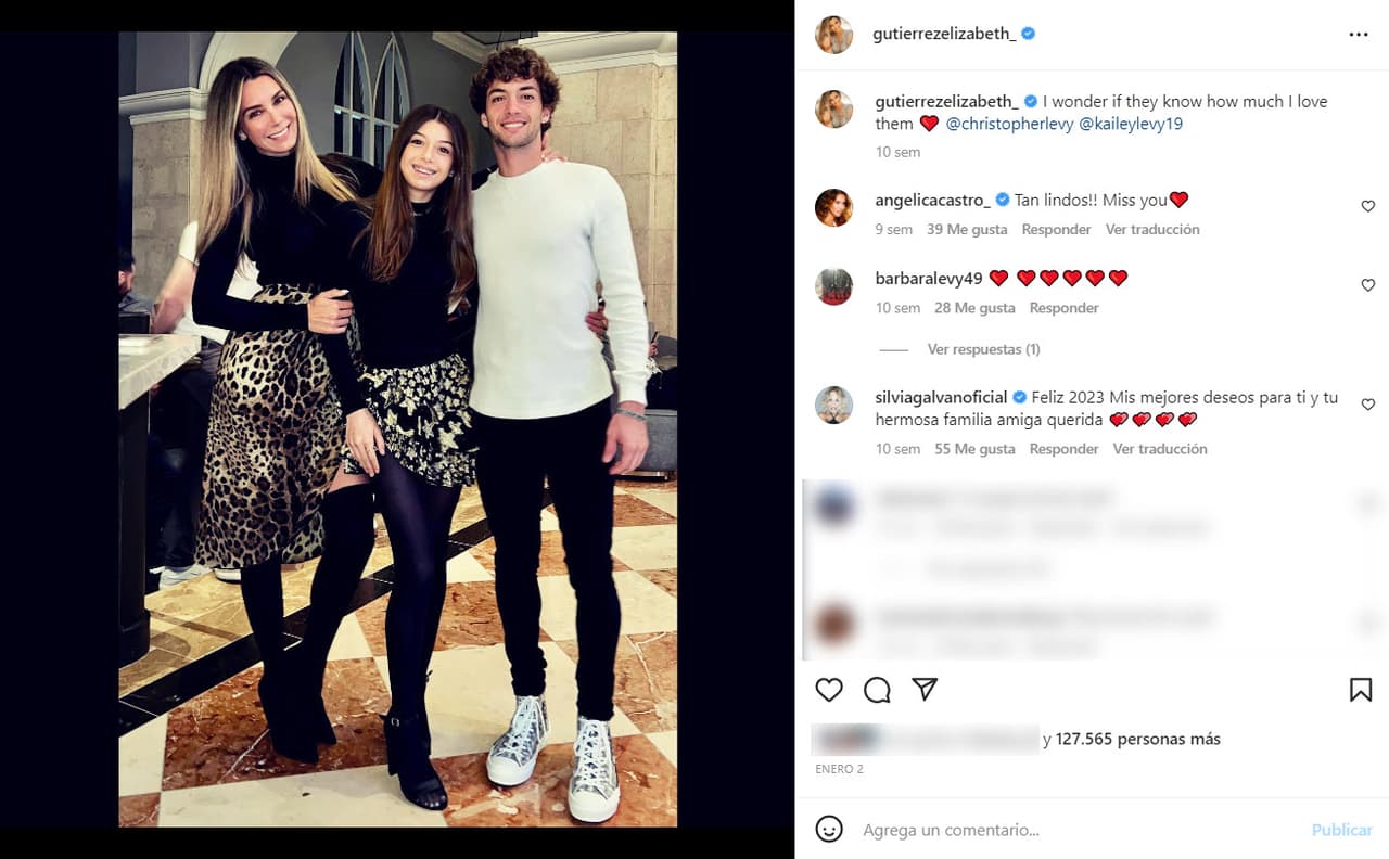 Elizabeth Gutiérrez y sus hijos.