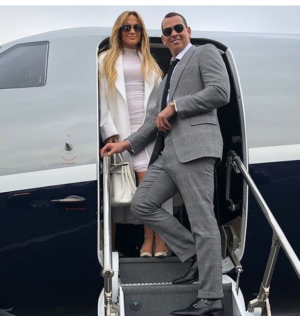 A-Rod ha declarado numerosas veces en entrevistas y en las redes, que está muy enamorado de Jennifer y que es muy feliz a su lado.