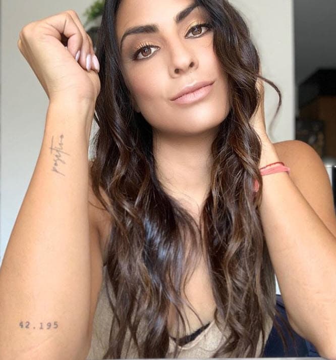 Por miedo de 
<b><a href="https://www.univision.com/famosos/con-pastelazo-y-una-cachetada-real-ana-brenda-demuestra-lo-dificil-que-es-dar-golpes-en-television-video">"terminar muy mal"</a></b> como otros famosos, Ana Brenda rechazó las ofertas laborales que tenía en puerta.
<br>