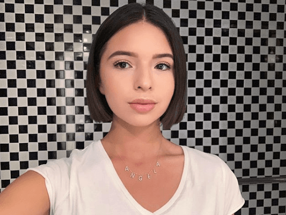 Cuando contaba con 10 años, la intérprete participó en el MTV Unplugged que grabó su papá, del cual se desprendió el tema ‘Lo busqué’.