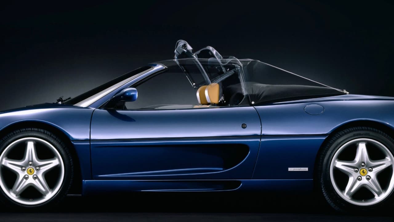 El Ferrari F355 Spider fue la 
<b>segunda versión más popular</b> de la línea F355. Ferrari produjo un total de 3,717 unidades entre 1995 y 1999.