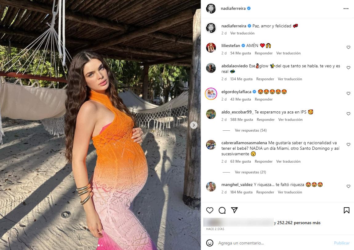 Nadia Ferreira presume su 'baby bump'.