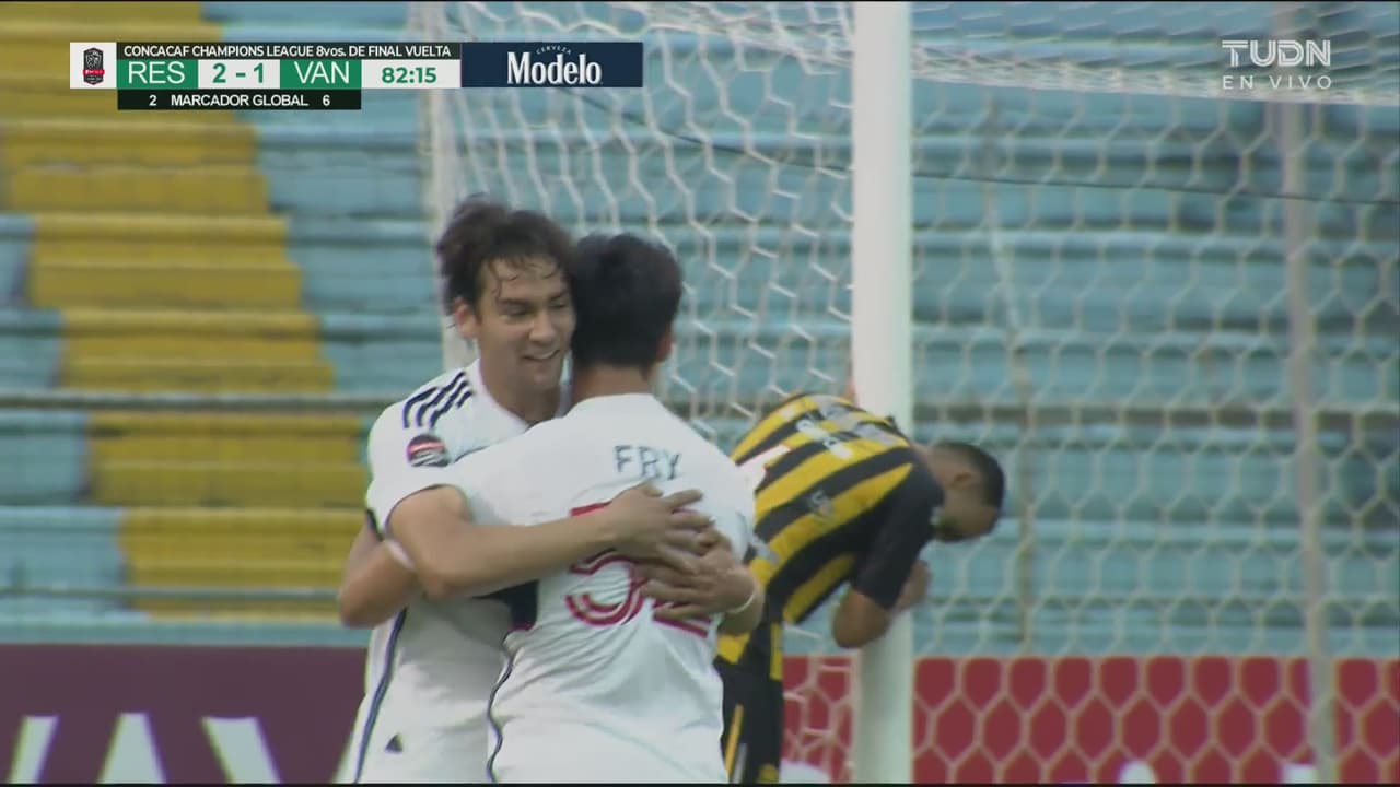 ¡Se acabó la fiesta! Becher fusila a Buba López para el 2-2 de Vancouver