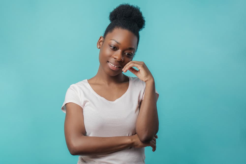 En general hay un par de razones que principalmente dificultan soltar el pasado:
<b>falta de perdón</b> (hacia uno mismo y/o hacia otros) y
<b>falta de amor propio. </b>