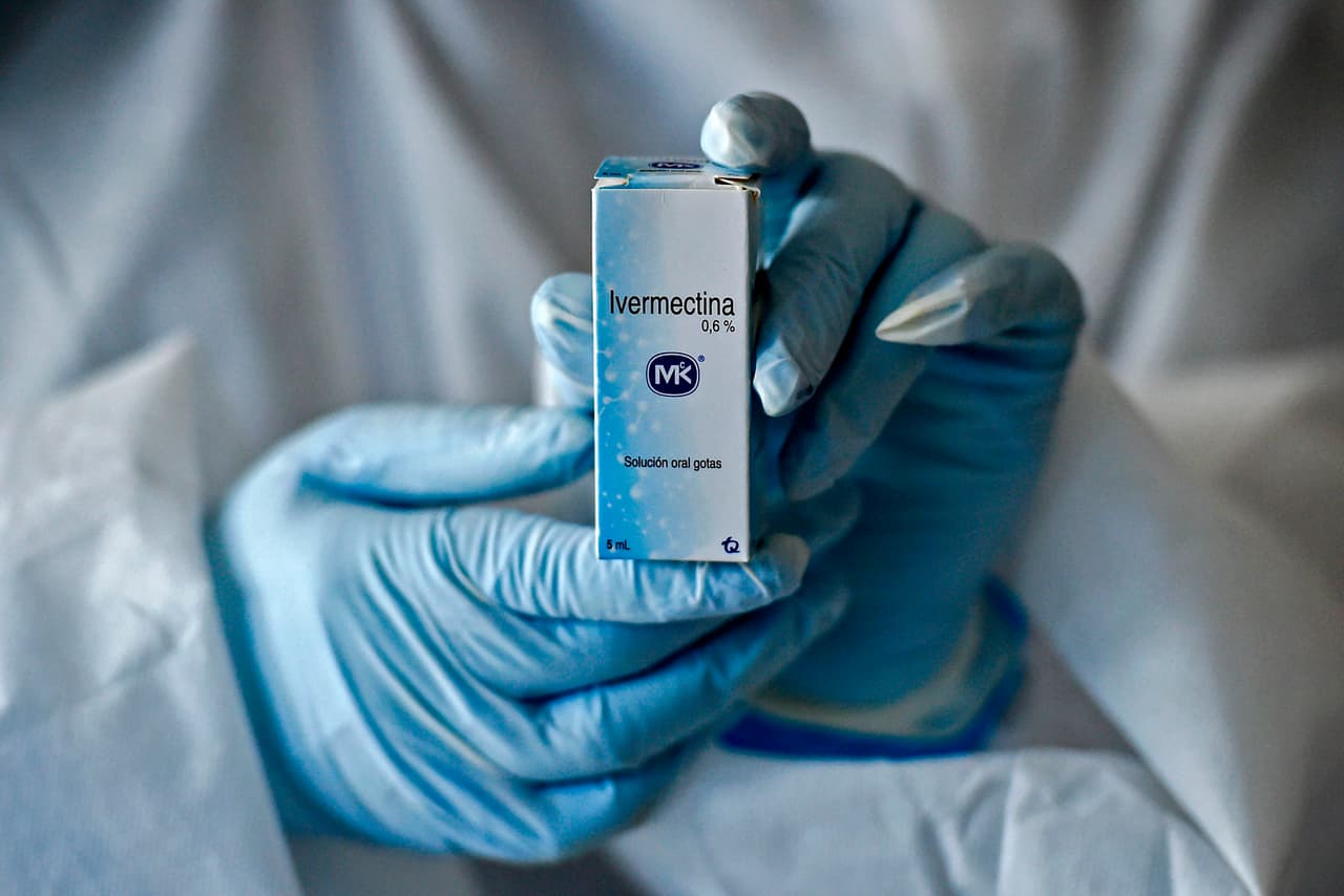 La 
<a href="https://www.dshs.texas.gov/HealthAdvisory-20210826.aspx" target="_blank">Red de Centros de Envenenamiento de Texas </a>(TPCN) experimentó un aumento de más del 150 por ciento en la cantidad de llamadas recibidas sobre envenenamientos por ivermectina en comparación con el mes anterior.