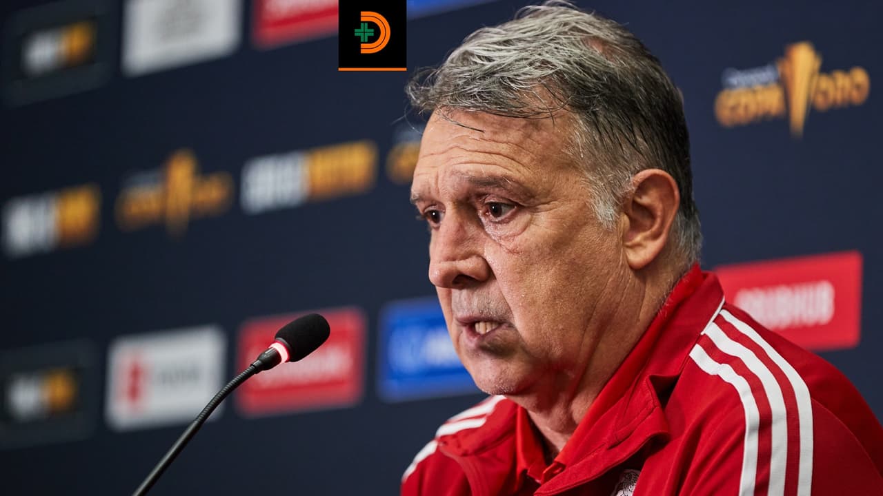 Moreno o Araujo, la disyuntiva de 'Tata' ante El Salvador