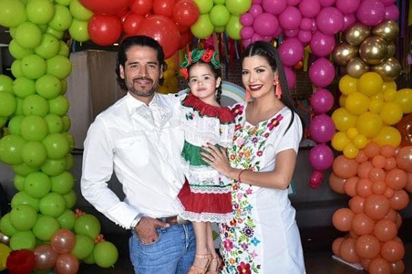 En junio Ana Patricia Gámez y Luis Carlos Martínez cumplirán 7 años de casados y la exreina de belleza aseguró que 
<b>su esposo nunca ha ahondado en su pasado</b>, situación por la que dudó en hablar de su divorcio en su reciente podcast.
<br>