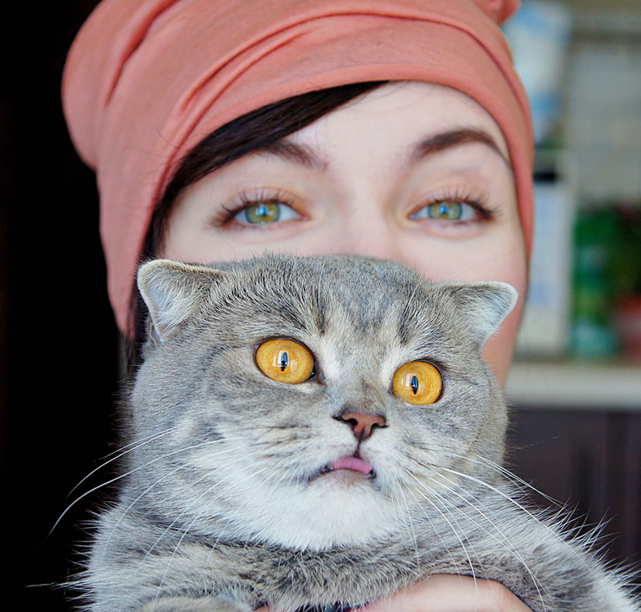 ¡A ella se le permite tener su lengua de fuera y no ser grosera!