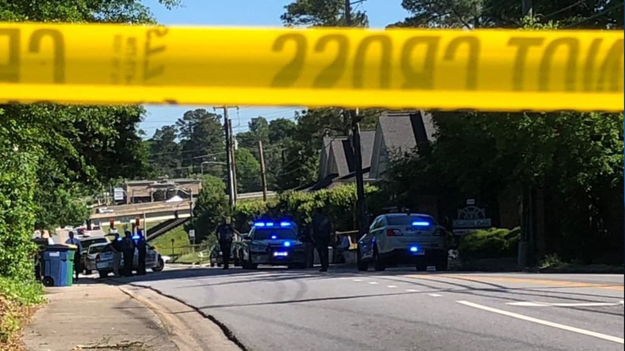 "Está luchando por su vida". Disparan a estudiante universitario de Georgia 