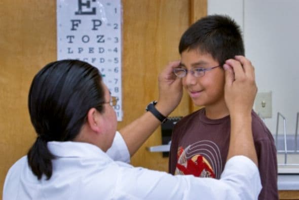 Ver bien para aprender mejor: tres problemas de la vista de tus niños que no puedes descuidar