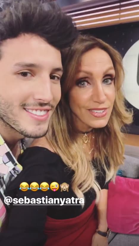 Antes de irse, grabó algunos videos al lado de Lili para Instagram.