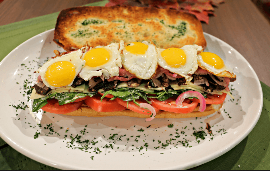 El bocadillo 'pobrecito': un sándwich para no contar las calorías 
