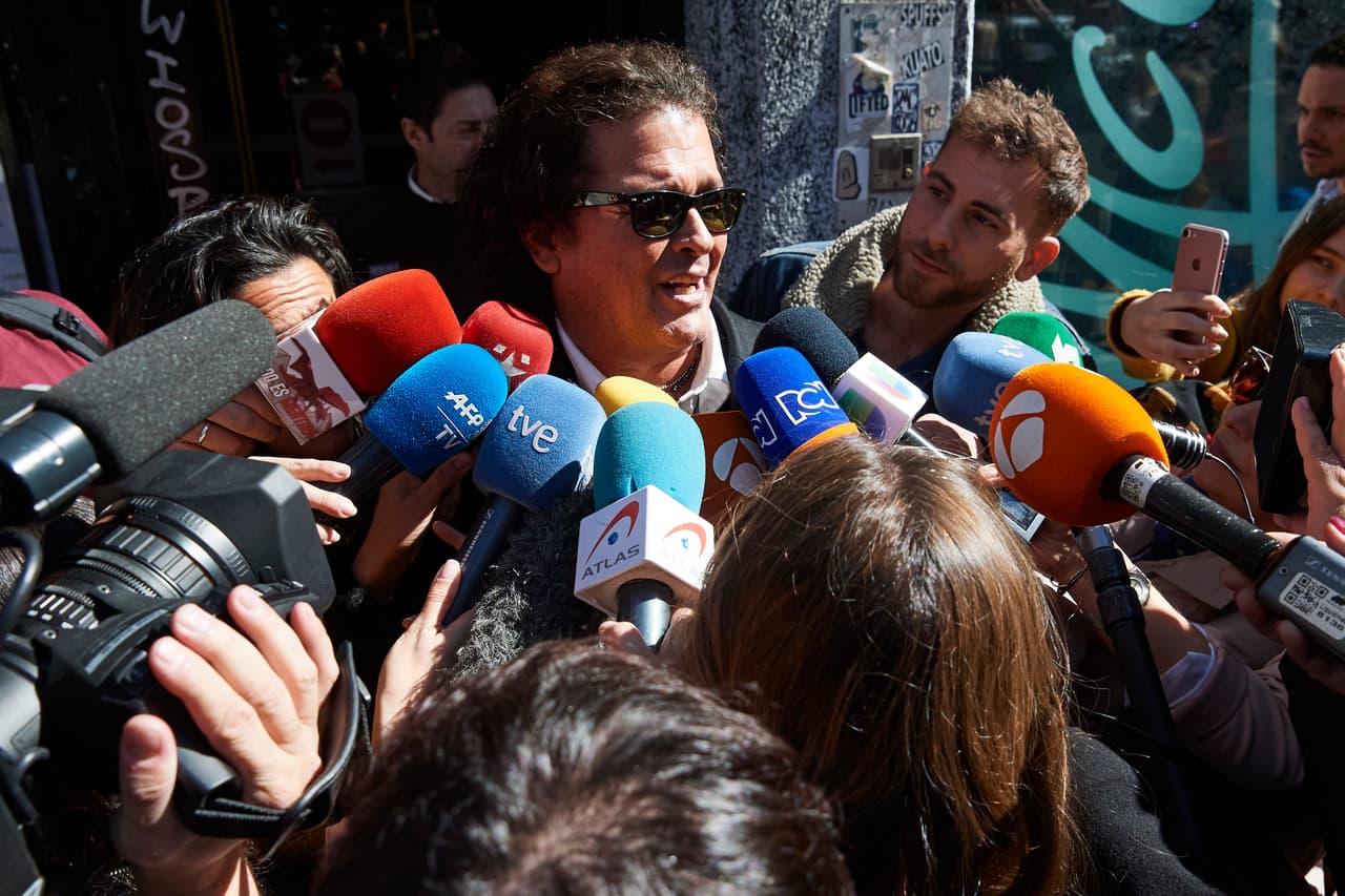 Por su parte, Carlos Vives fue aún más breve en su declaración: “Yo cambié la historia de la música de mi país y me crié entre juglares de la música en las calles”.