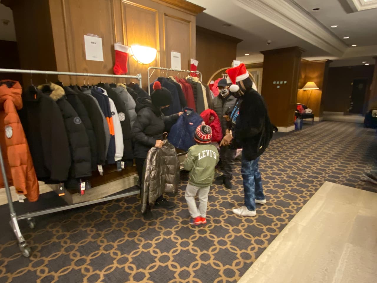 Hilco Global también ha hecho otras donaciones a Boston y Filadelfia.