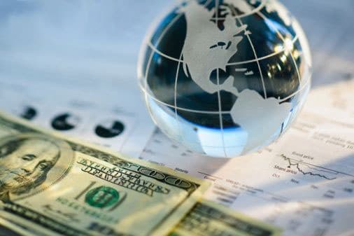 El euro y el dólar alcanzan el mismo valor