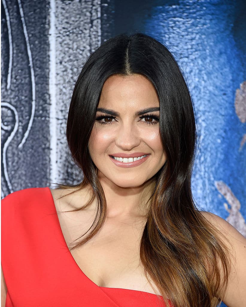 "Además no solamente ataca esta parte personal, sino que
<b>la afecta gravemente de una forma irreparable a las cuestiones profesionales</b> que hoy tiene vigentes", agregó Pous al programa mexicano sobre su clienta.
<br>