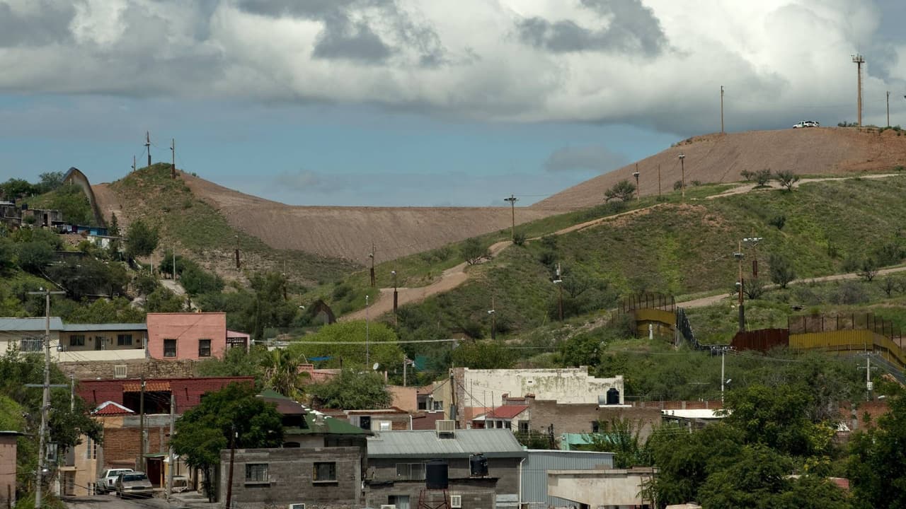 México anuncia un arresto por el asesinato de un marine en una carretera de Sonora