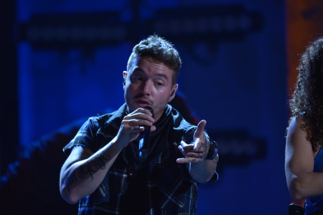 J Balvin nos dará lo mejor de su show.