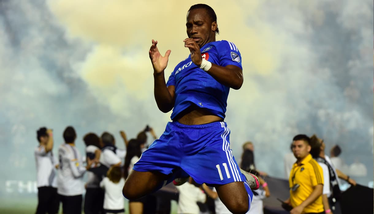 A medida que ha crecido la liga han crecido los cupos a los Playoffs, y a partir de 2015 son 12 los equipos que clasifican a la fiesta grande de la MLS. Serán seis clubes por cada conferencia, de los cuales los dos primeros en la temporada regular obtienen cupo directo a las semifinales de conferencia.