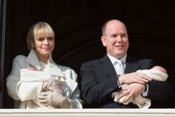 Los pequeños príncipes vinieron al mundo el pasado 11 de diciembre para ocupar un lugar privilegiado en la Casa Real de Mónaco.