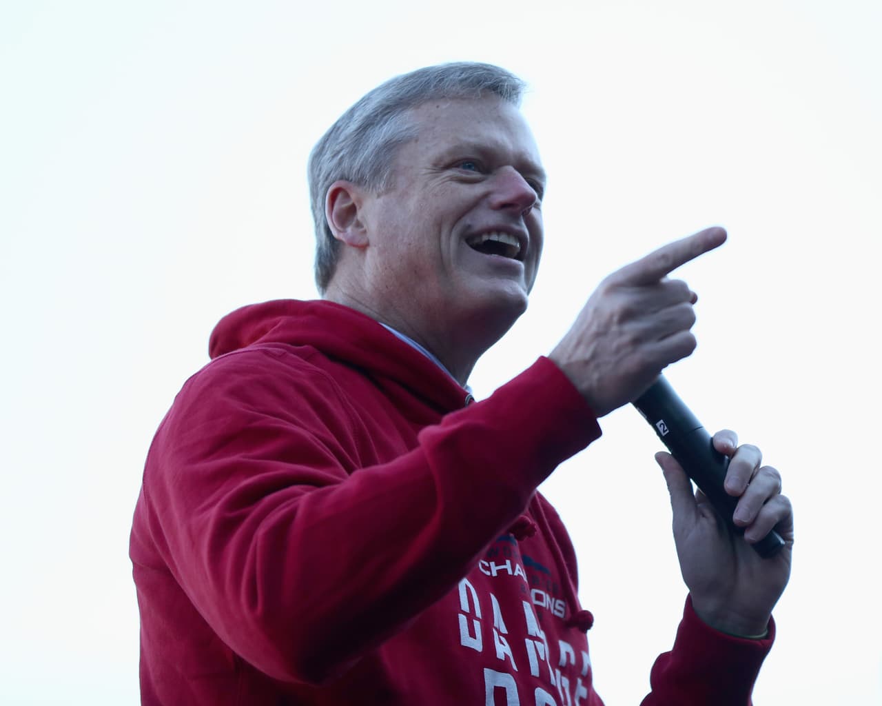 El gobernador de Massachusetts, Charlie Baker