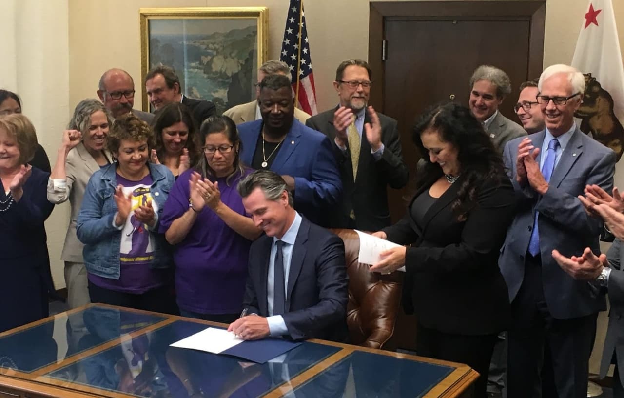 California penalizará a los médicos que realicen pruebas de virginidad en mujeres