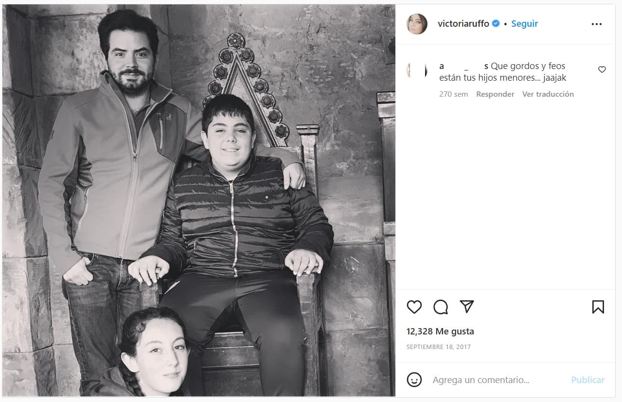 Hace más de cinco años, los mellizos de Victoria Ruffo fueron víctimas de las críticas en la citada red social, ya que algunas personas los llamaron “feos”.
<br>