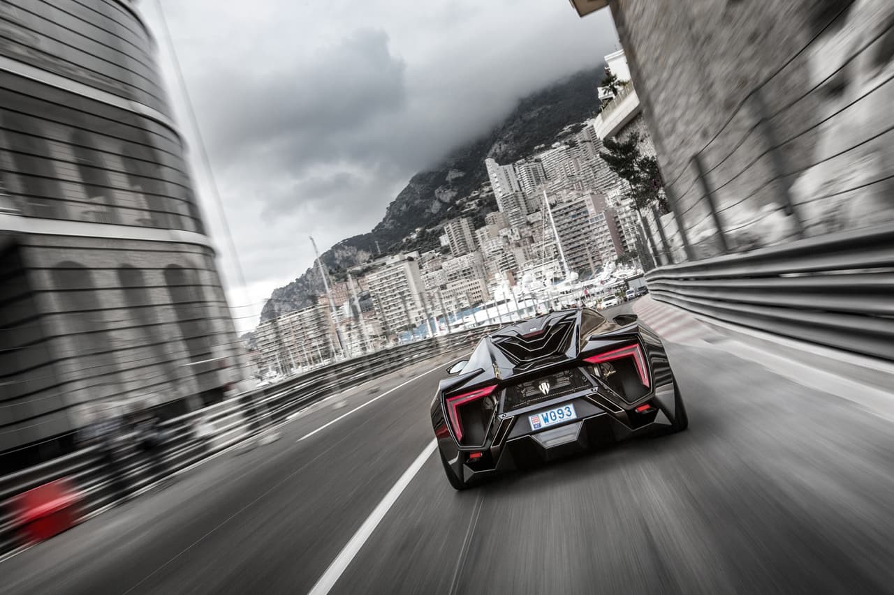 <b>W Motors Lykan Hypersport</b>
<br>Precio: 3.4 millones de dólares