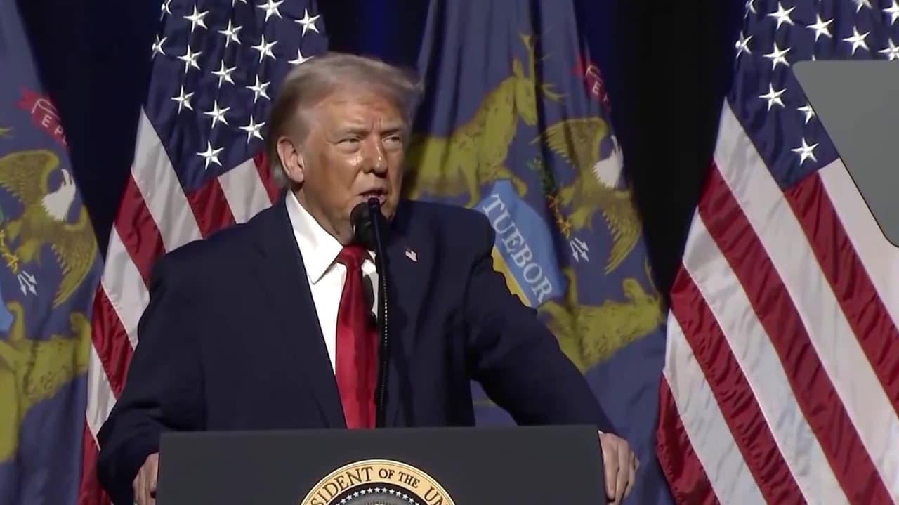 Trump alaba la política económica implementada por su gobierno