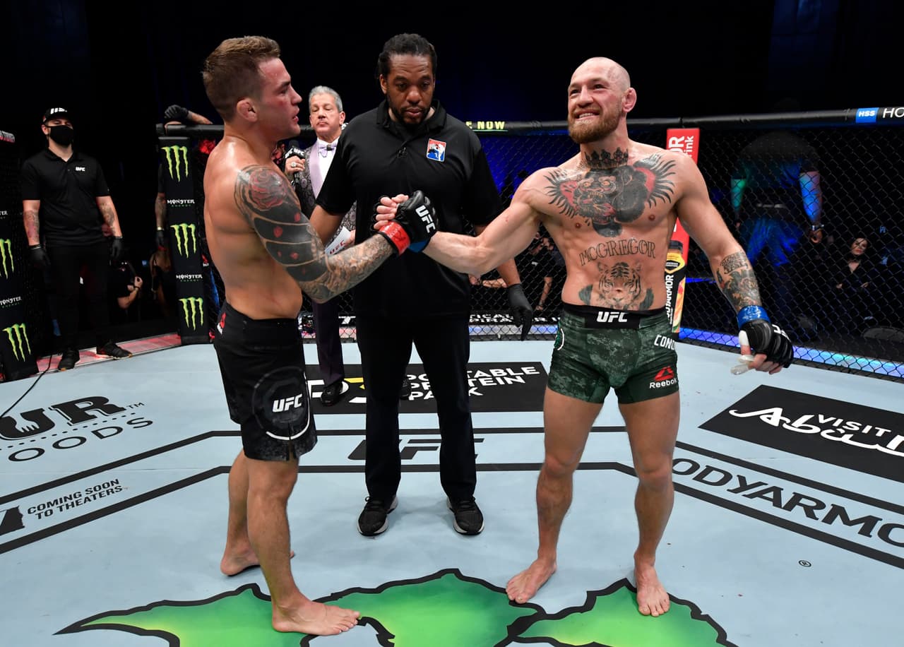 En combate de peso ligero, Conor McGregor cayó a la lona a la mitad del segundo asalto. Dustin Poirier venció al irlandés por TKO.