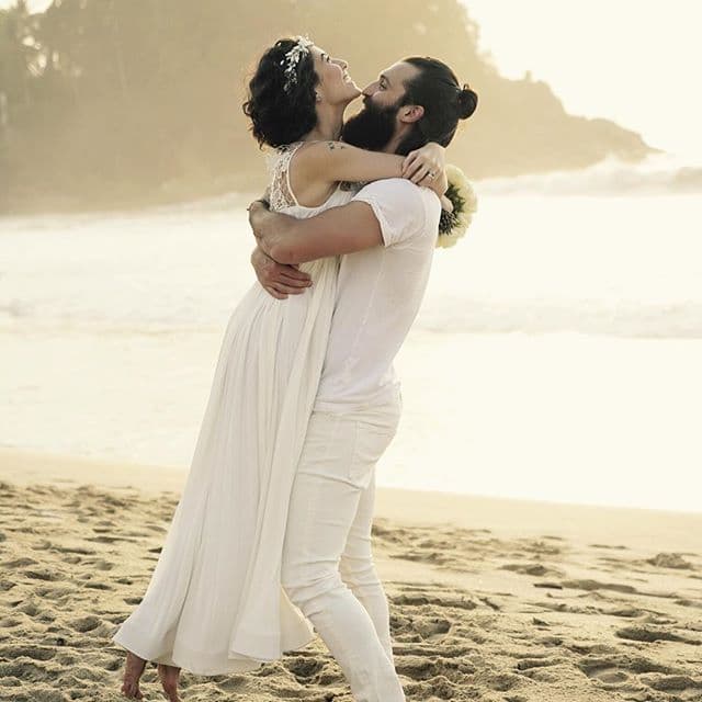 Por fin le llegó el bueno a Bárbara Mori. La actriz se casó en la Riviera Nayarit con Kenneth Sigman.