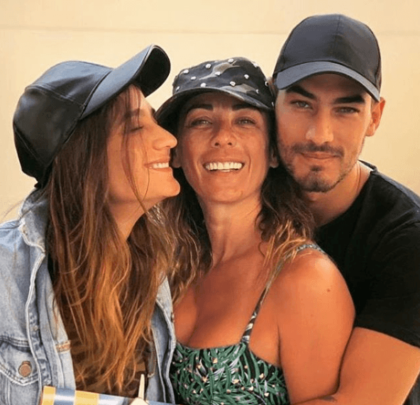 Consuelo Duval, mejor conocida como Federica P. Luche disfrutó la llegada del 2019 junto a sus hijos.