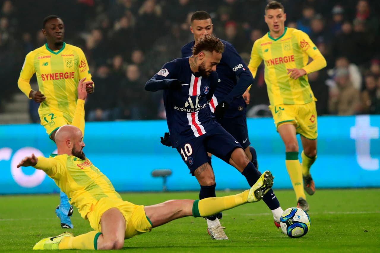 Con goles de Kylian Mbappé al 52 y Naymar al 85, el PSG gana y reafirma su liderato de la Ligue 1.