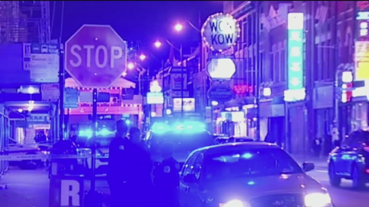 Un muerto y tres heridos a puñaladas en Chinatown