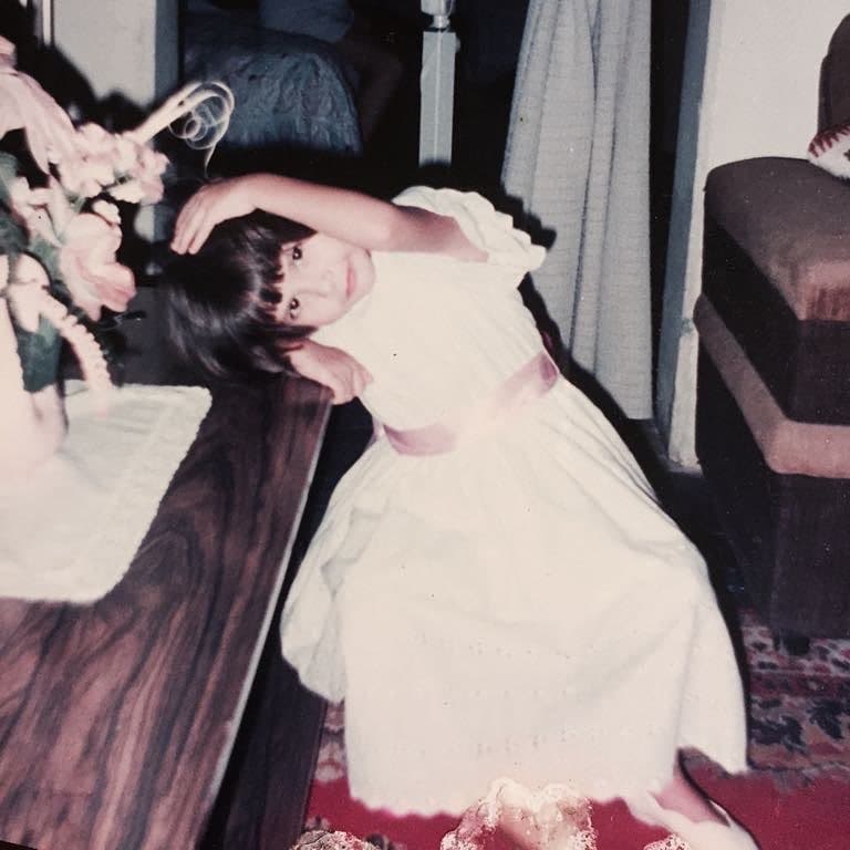 Uno de sus grandes sueños cuando era pequeña era estudiar baile, pero sus padres no podían costear las clases.