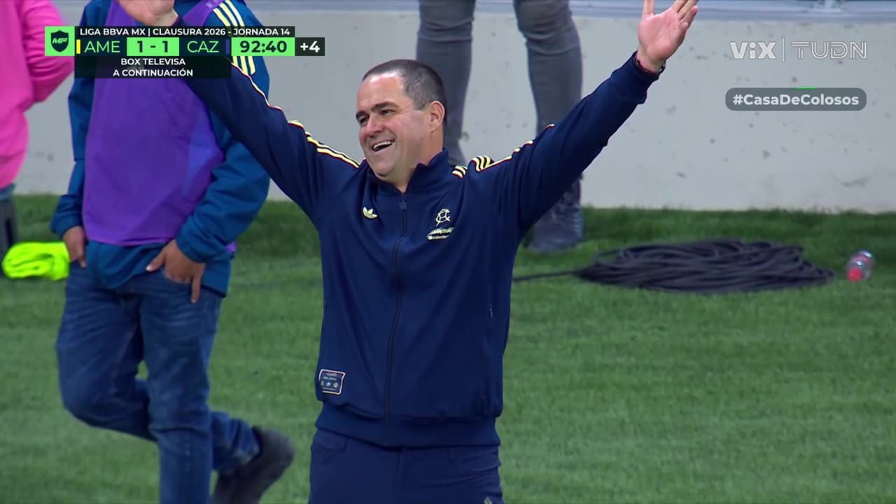 ¡América casi mete gol de último minuto al Cruz Azul de no ser por esta falta!