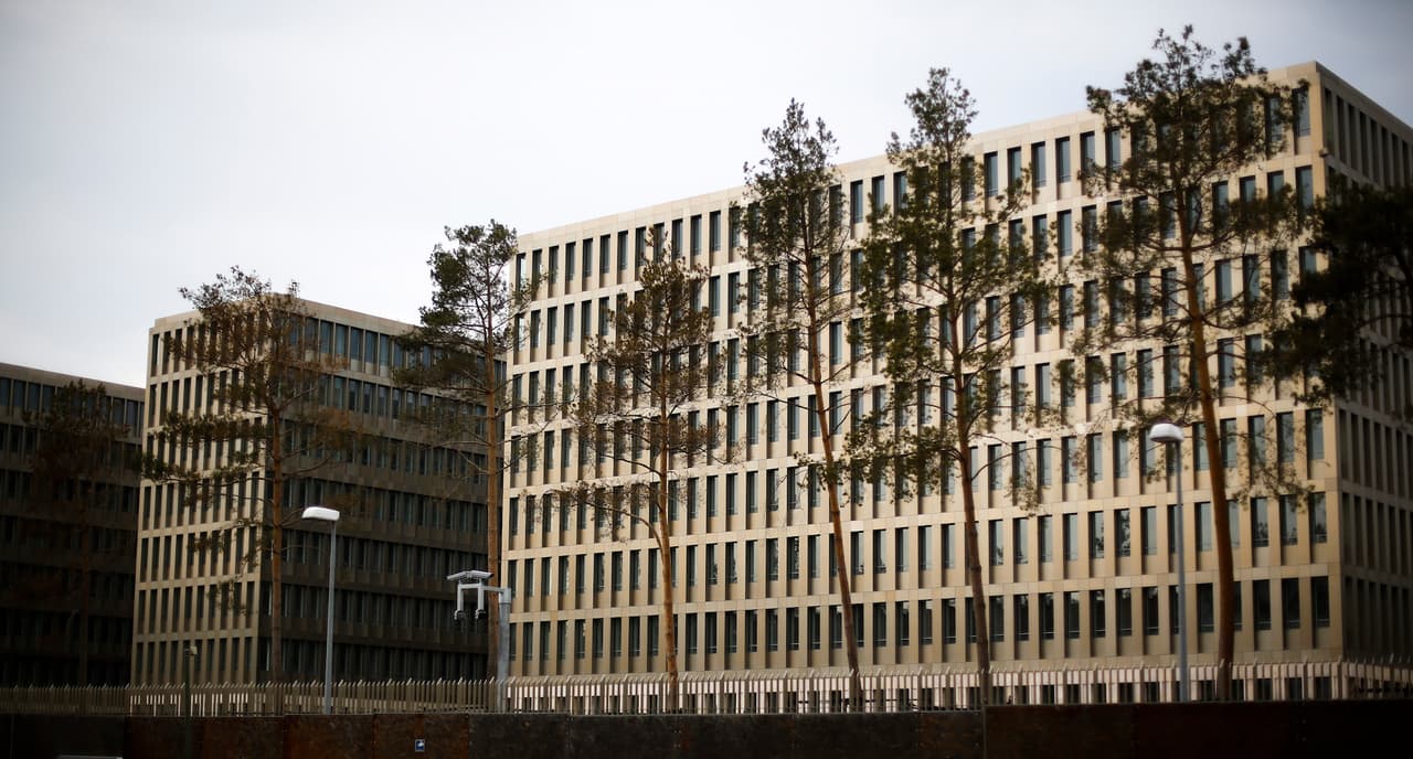 Agencia alemana espió al FBI y a empresas de armas de Estados Unidos