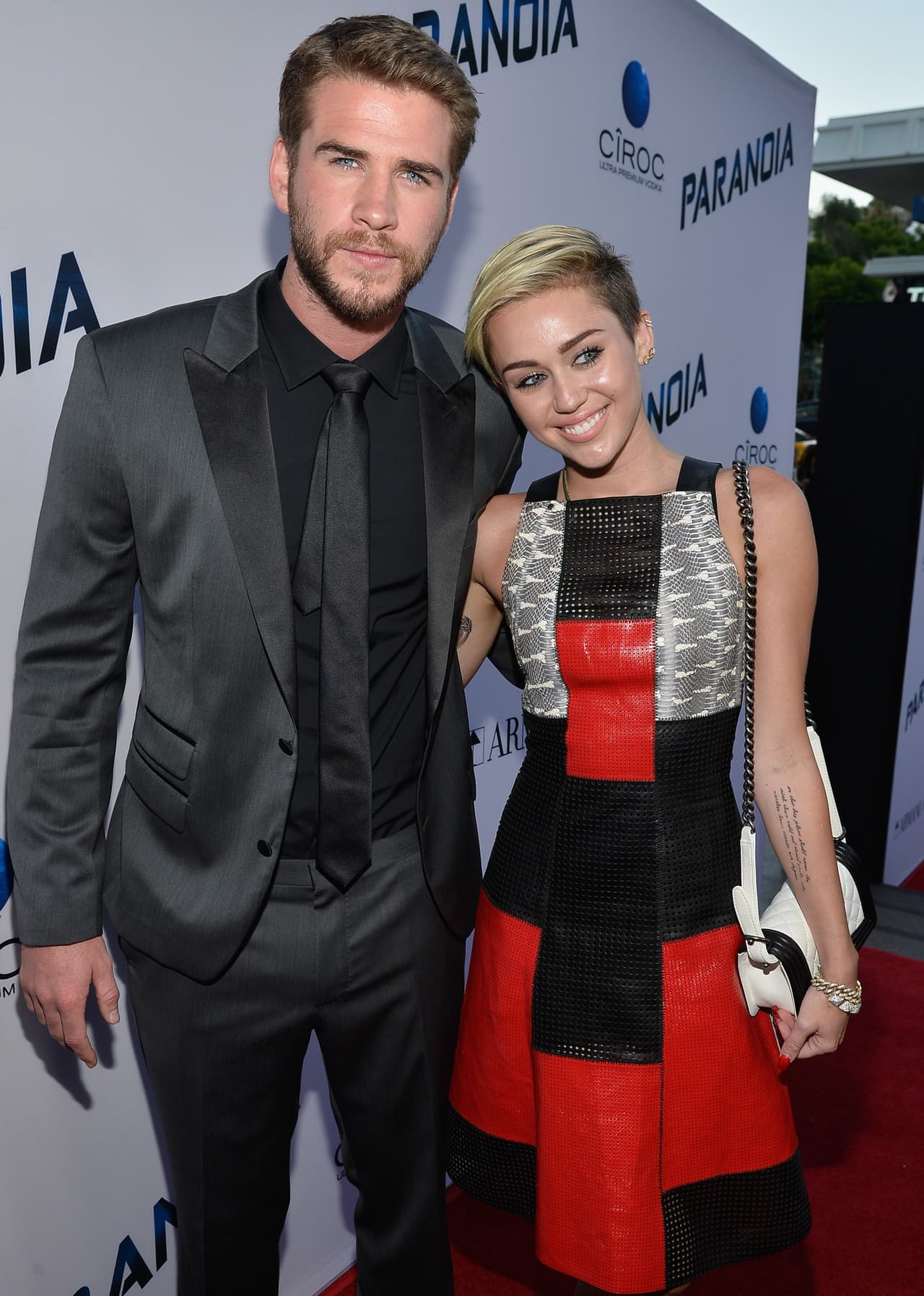 Recientemente se dio la noticia de que Miley Cyrus está de regreso con su ex Liam Hemsworth.
