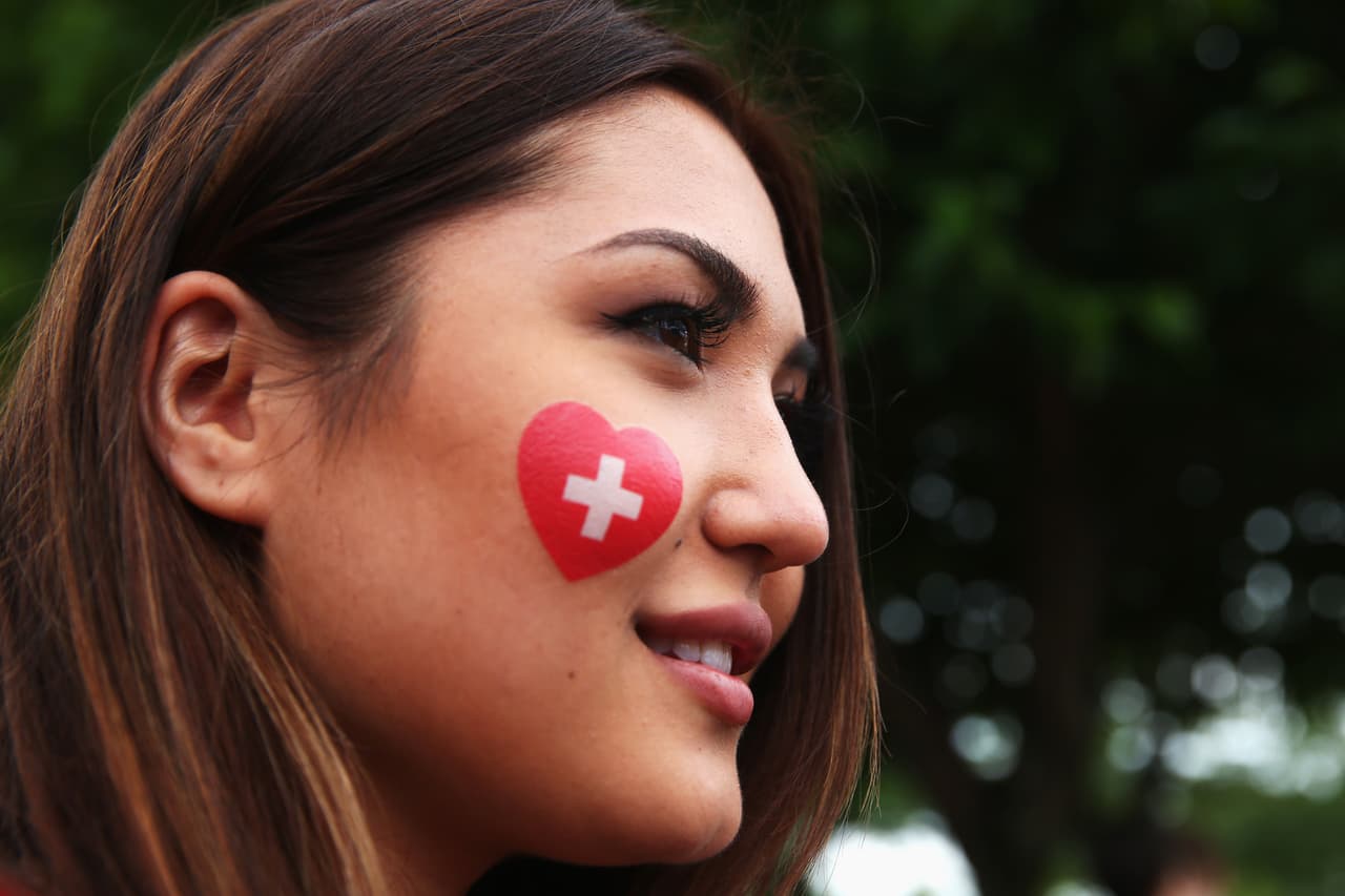 Suizas, norirlandesas, galesas, polacas, croatas y portuguesas, las chicas de la jornada en el arranque de los octavos de la Eurocopa 2016.