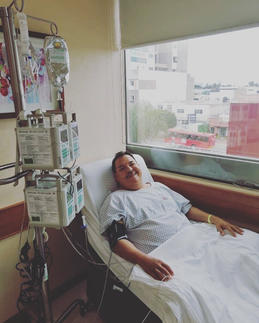 El cantante de banda se dijo contento porque va evolucionando satisfactoriamente. “Lo más importante ya lo pasé”, comentó este viernes al programa ‘Venga la alegría’.