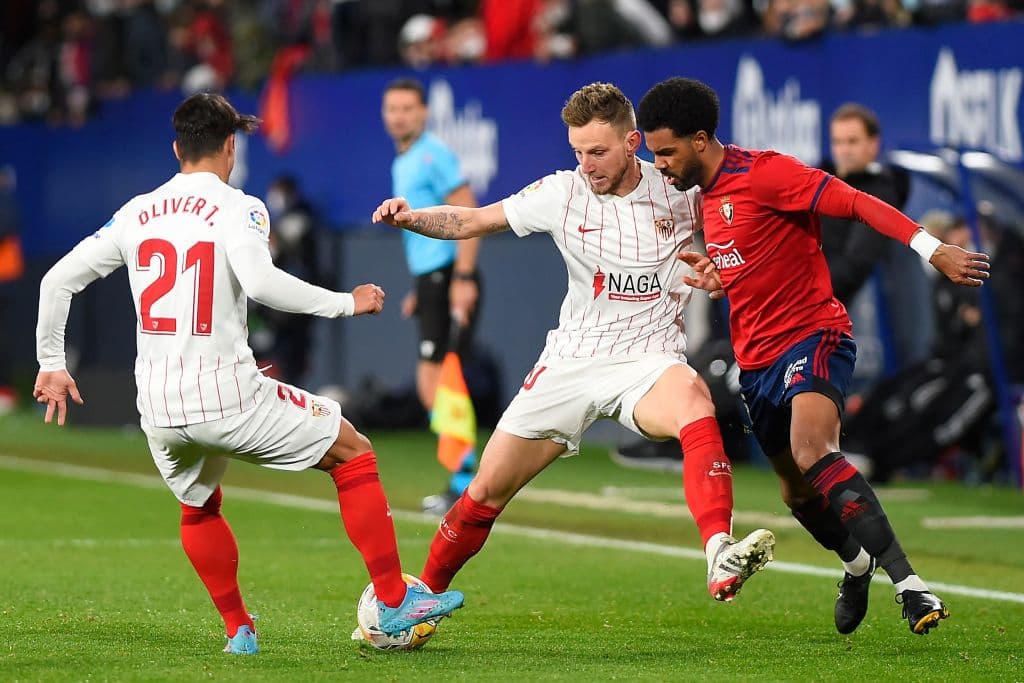 Sevilla falla un penal al minuto 90, empatan 0-0 con el Osauna y le vuelven a dar la oportunidad al Real Madrid de separarse en la punta.