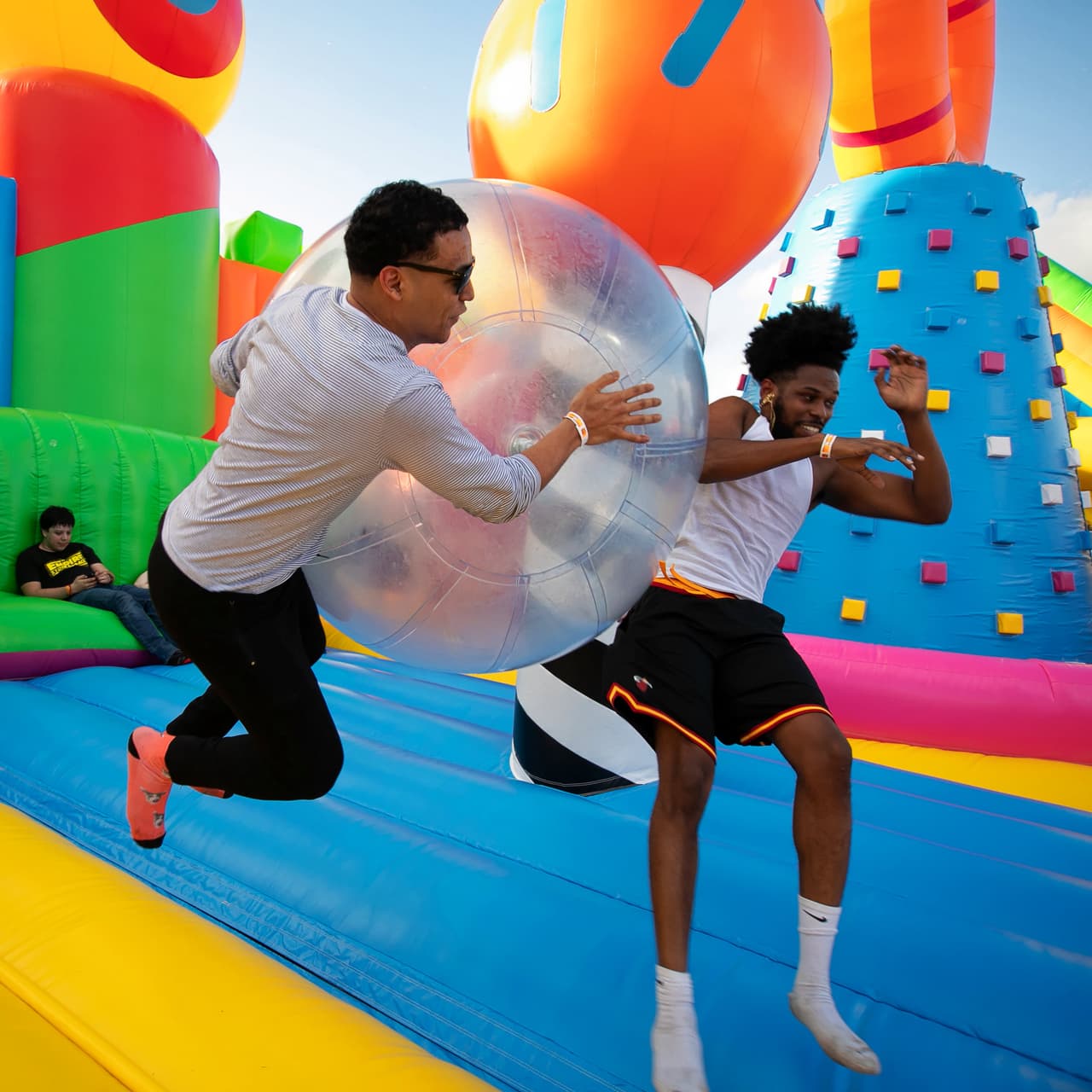 ¡Big Bounce America es el evento inflable de gira más grande del mundo!