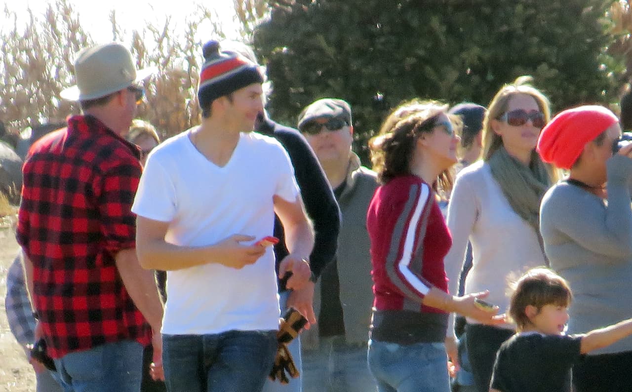 Todos se veían muy contentos de compartir un momento con sus vecinos de Santa Bárbara y aportar algo a los que menos tienen.