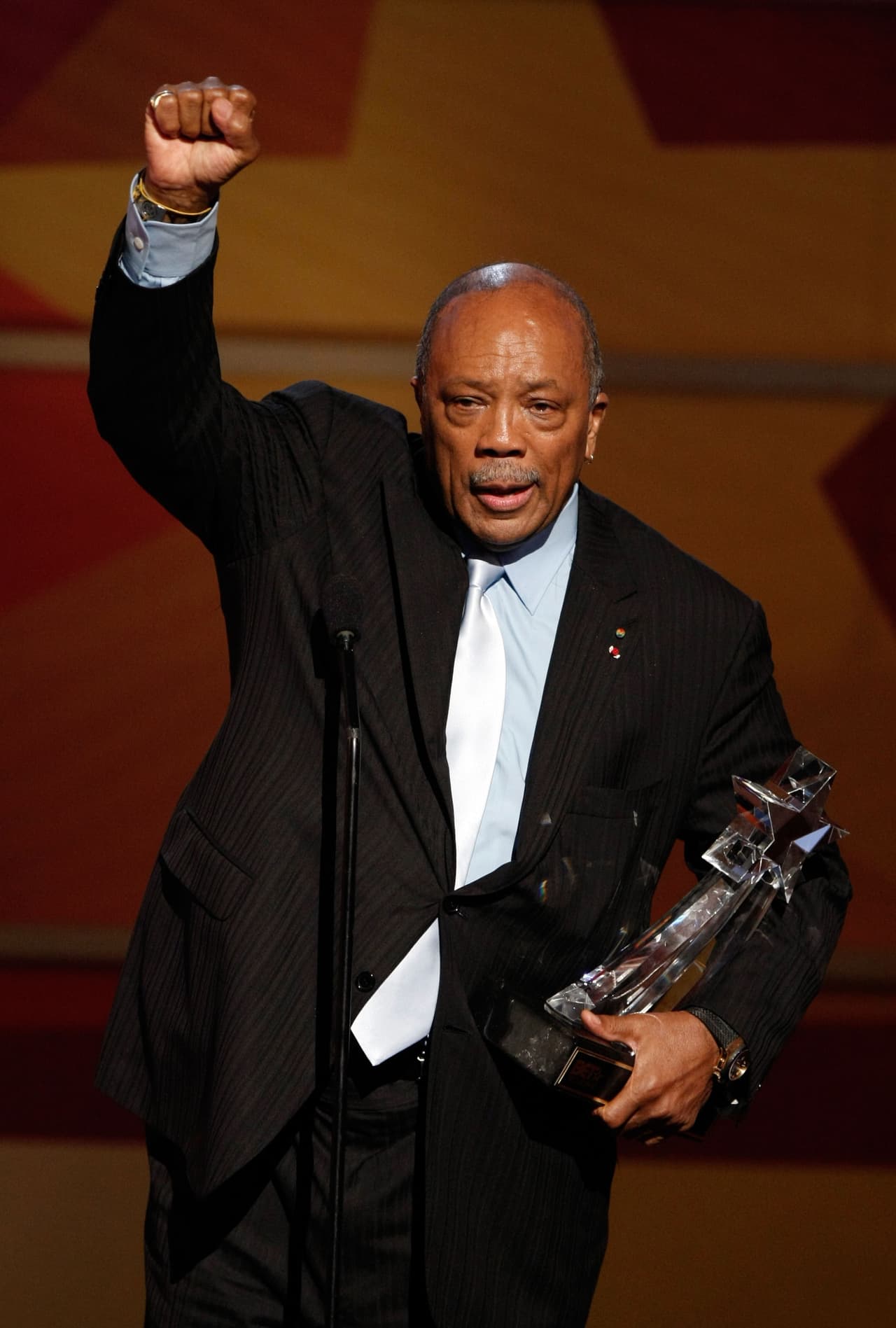 A lo largo de su vida, Quincy Jones ha sido reconocido con varios premios.