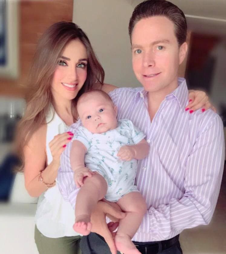 Manuelito le ha robado toda la atención a la exRBD, aunque ha tratado de mantener su carrera de cantante activa. En el 2016 lanzó su último material discográfico titulado 'Inesperado', del cual se desprendieron canciones como 'Amnesia' y 'Rumba'.