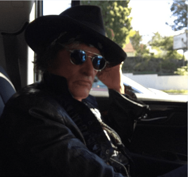 Joe Perry, súper rockstar como siempre.