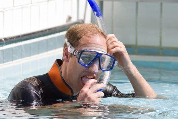 William se dio un alegre chapuzón