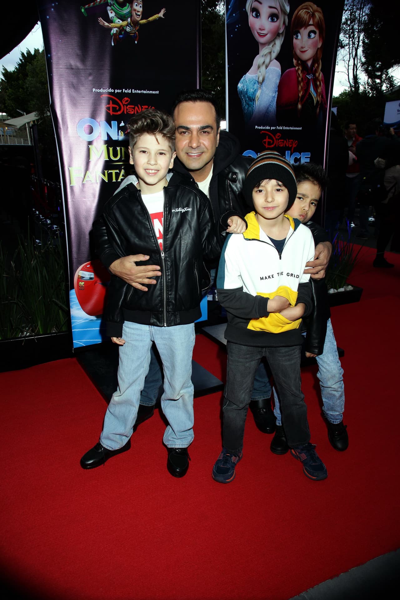 Ariel Miramontes es papá soltero y sus tres hijos (Quetzal, Arim y Kenam) son lo máximo para él.