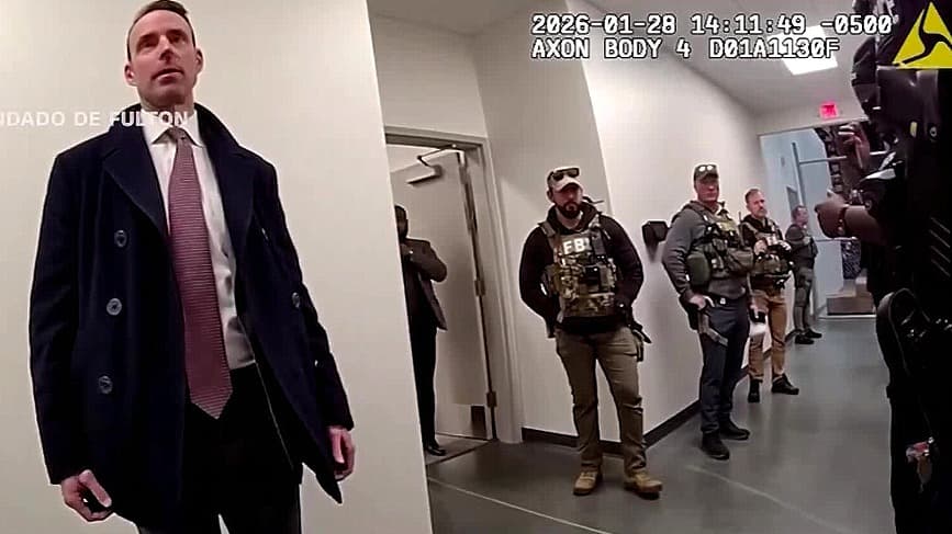 Desclasifican orden del FBI para incautar papeletas de 2020 en el condado de Fulton, Georgia